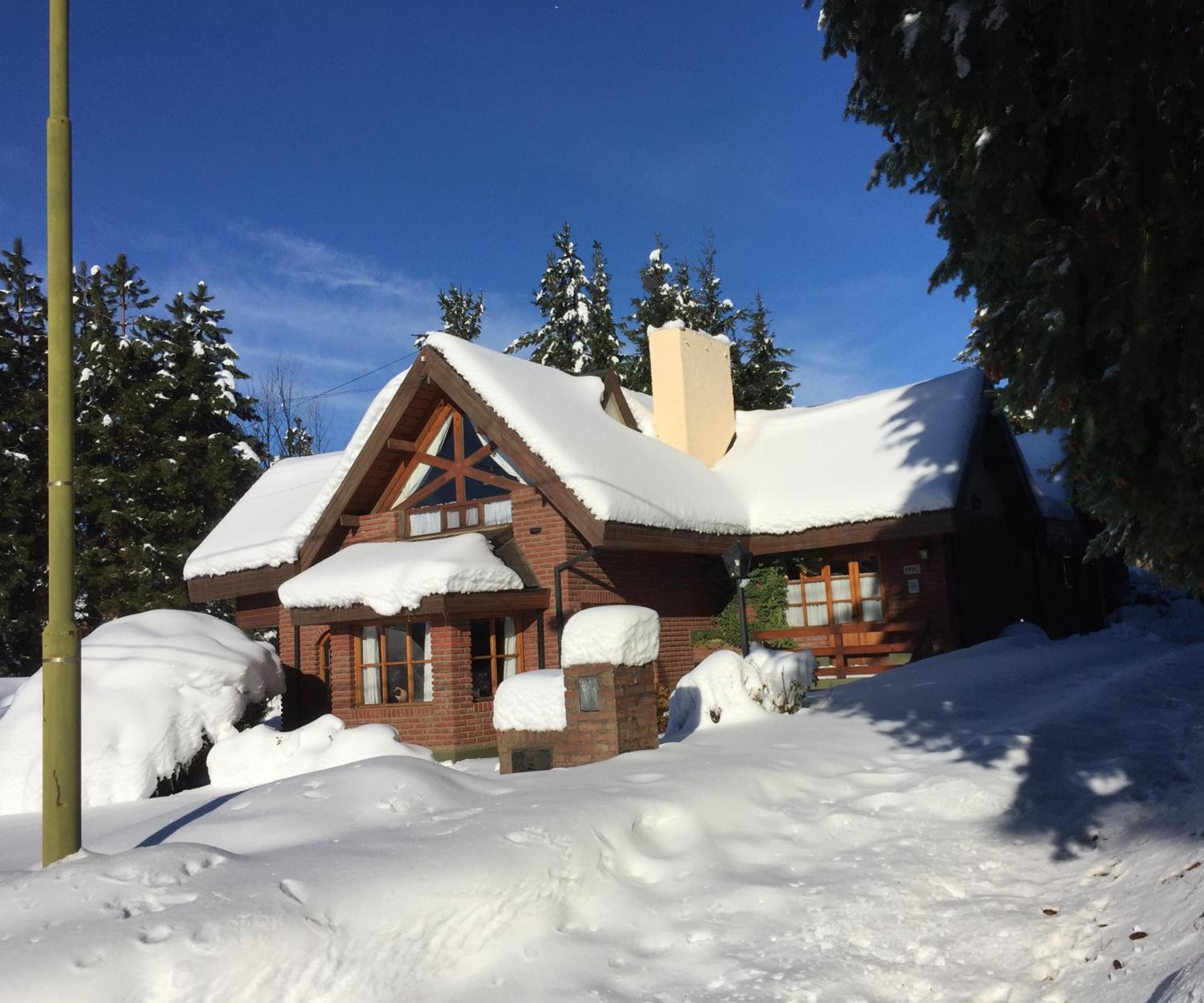 Hosteria Canela B&B Esquel Bagian luar foto