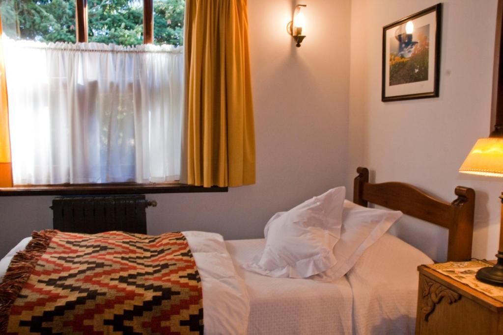 Hosteria Canela B&B Esquel Bagian luar foto