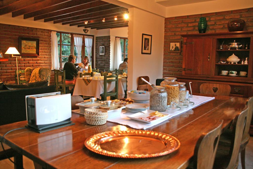 Hosteria Canela B&B Esquel Bagian luar foto
